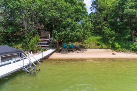 Pleasant Lake Home For Sale in Westfield, WI - image 3