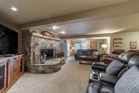 Pleasant Lake Home For Sale in Westfield, WI - image 34