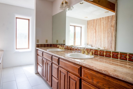 Colorado Mountain Vineyard Home and Horse Property For Sale - image 32