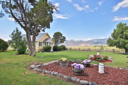 Country Home with Creek, Acreage, Irrigation, Barn, etc. - image 31