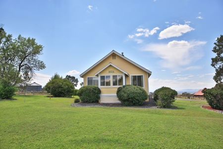 Country Home with Creek, Acreage, Irrigation, Barn, etc. - image 32