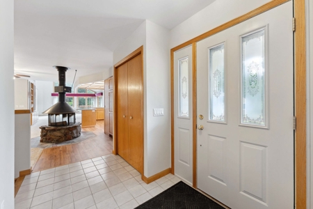 Well Maintained Rural 3 bedroom home in Adams County WI - image 4