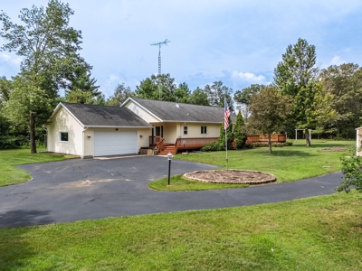 Well Maintained Rural 3 bedroom home in Adams County WI - image 1