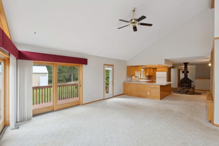 Well Maintained Rural 3 bedroom home in Adams County WI - image 15