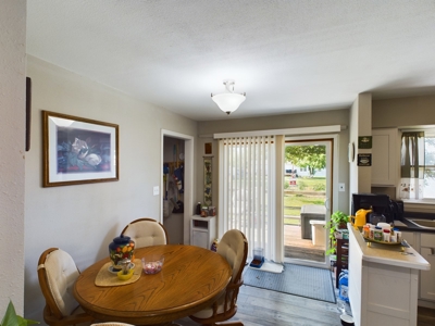 Charming Single Family Ranch Home in Hamburg, IA - image 15