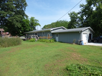 Charming Single Family Ranch Home in Hamburg, IA - image 23