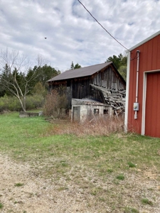Top producing farm land with home - image 10
