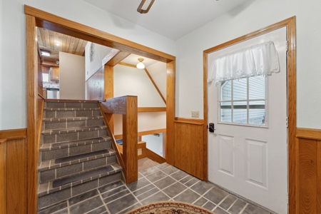 Rural 5 bedroom home in Marquette County WI - image 4