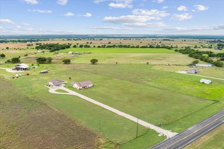 5333 Cedar Rock Parkway, Crawford, Texas 76638 on 5 Acres - image 3