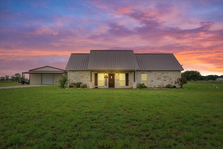 5333 Cedar Rock Parkway, Crawford, Texas 76638 on 5 Acres - image 2