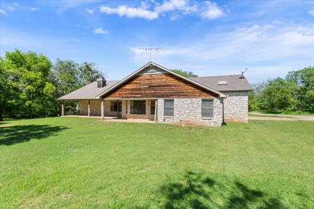 463 Twin Bend Road, Crawford, TX 76638 country home on 13 ac - image 32