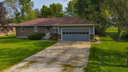 House for sale Adrian MO - image 38