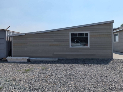 Eastern Oregon Country Home - image 26