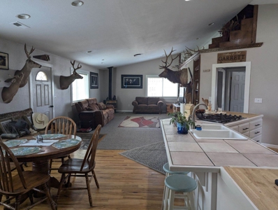 Eastern Oregon Country Home - image 31