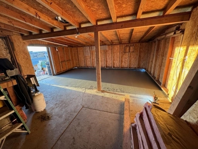 Eastern Oregon Country Home - image 34