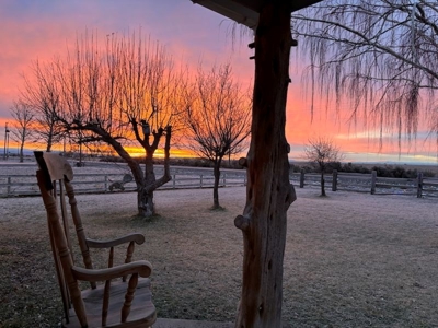 Eastern Oregon Country Home - image 24