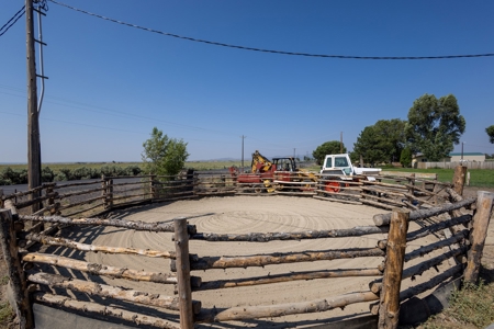 Eastern Oregon Country Home - image 15