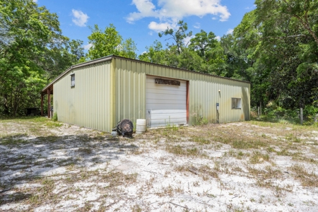 Suwannee Water Front Home For Sale - image 32