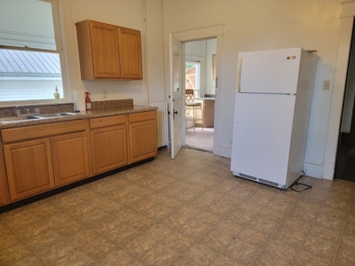 Investment Property for Sale in Radford VA - image 10
