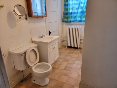 Investment Property for Sale in Radford VA - image 15