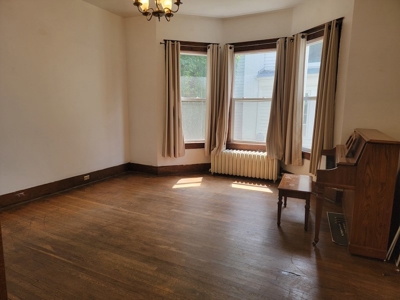 Investment Property for Sale in Radford VA - image 5
