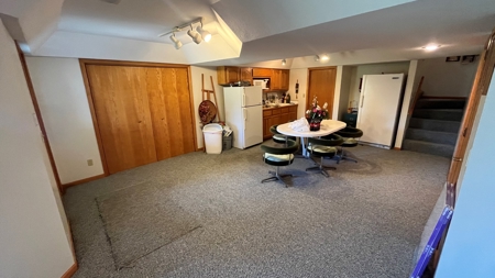 60 ACRES m/l | ALBANY, MO | LUXURY HOME, BUILDINGS, AND LAKE VIEW - image 29