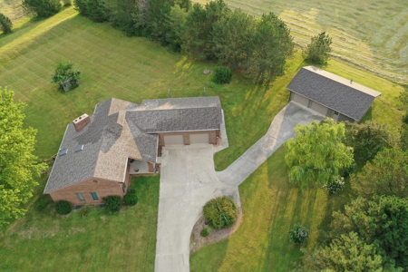 60 ACRES m/l | ALBANY, MO | LUXURY HOME, BUILDINGS, AND LAKE VIEW - image 5