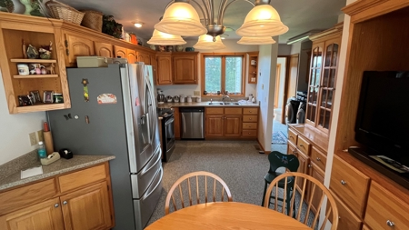 60 ACRES m/l | ALBANY, MO | LUXURY HOME, BUILDINGS, AND LAKE VIEW - image 21