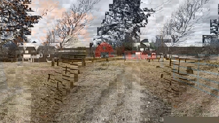 60 ACRES m/l | ALBANY, MO |  BUILDINGS AND LAKE VIEW - image 50