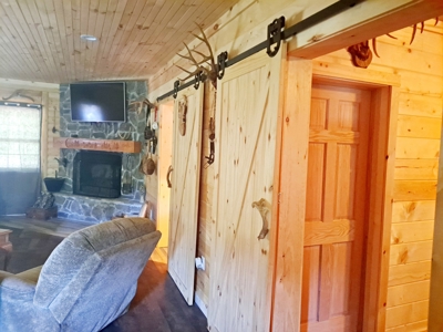 Country Home on 52 Acres in Benton County For Sale - image 23
