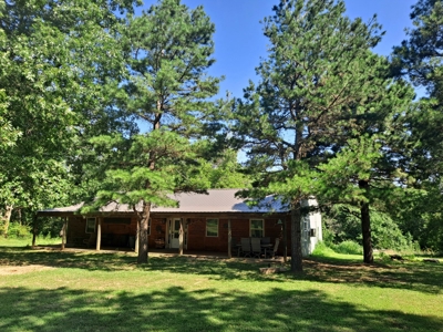 Country Home on 52 Acres in Benton County For Sale - image 1