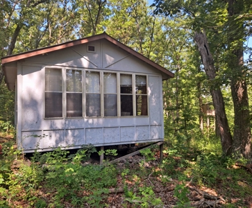 Country Home on 52 Acres in Benton County For Sale - image 25