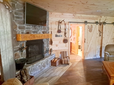 Country Home on 52 Acres in Benton County For Sale - image 16