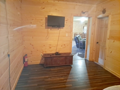 Country Home on 52 Acres in Benton County For Sale - image 18