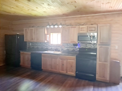 Country Home on 52 Acres in Benton County For Sale - image 24