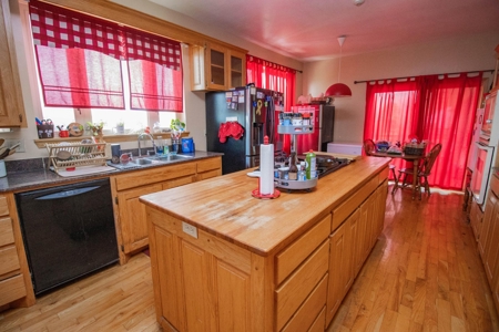 6 Bedroom 5 Bath Gaither Mountain Home For Sale on 2.5 Acres - image 10