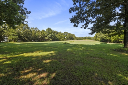 Ozark County Missouri Home near North Fork of White River - image 29