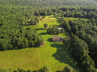 Ozark County Missouri Home near North Fork of White River - image 31