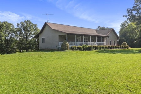 Ozark County Missouri Home near North Fork of White River - image 2