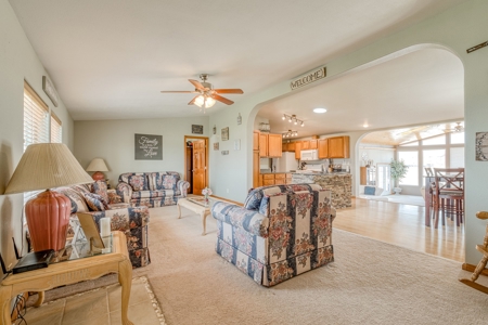Colorado Home and Horse Property for Sale with BLM Access - image 7