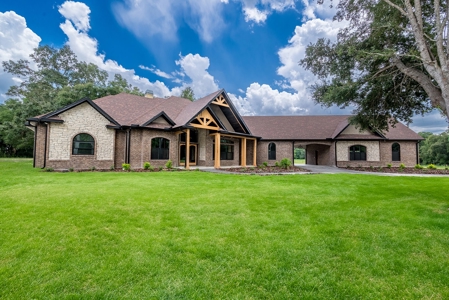 New Home on 13+ Acres in Newberry, FL! - image 1
