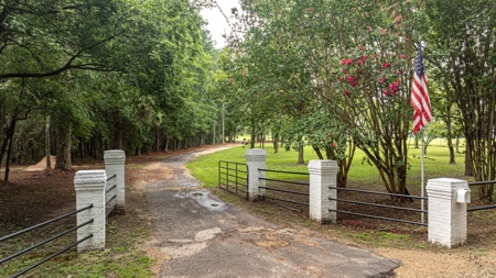32.4 East Texas Acres 3Br-2.5Ba Winnsboro Wood County Texas - image 3