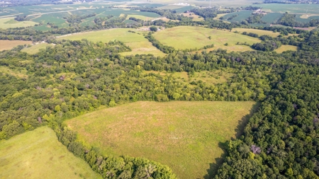 Hunting and Recreational Property in Mahaska County, Iowa - image 2