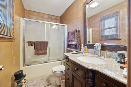 Country Home for Sale in Maury County, Tennessee - image 21