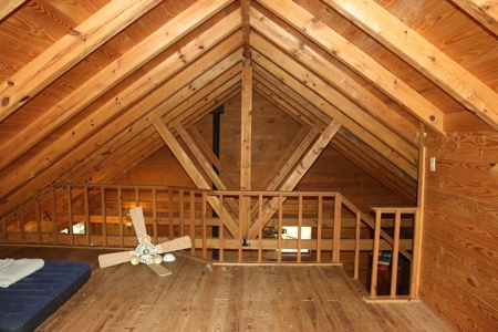 Cabin and 15 Acres with Creek For Sale - image 10