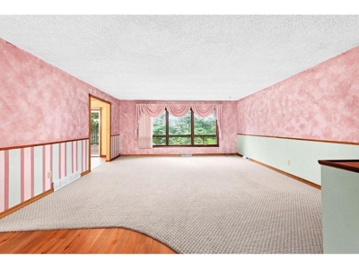 4 Bedroom Home w/ Updated Kitchen For Sale in Cloquet MN - image 10