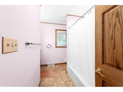 4 Bedroom Home w/ Updated Kitchen For Sale in Cloquet MN - image 16