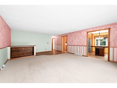 4 Bedroom Home w/ Updated Kitchen For Sale in Cloquet MN - image 9