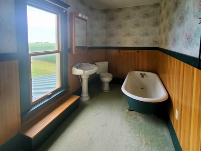 Country Home For Sale in Haviland, Kansas - image 17
