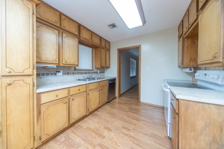 Stillwater Oklahoma Home for Sale - image 9